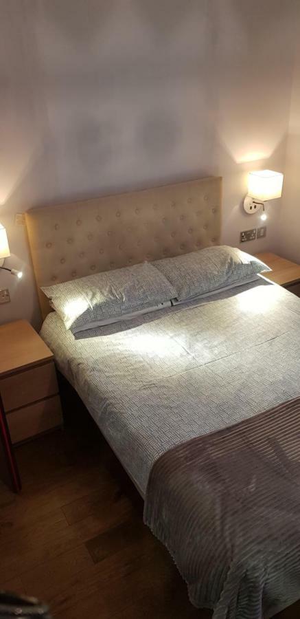 Milka's Hotell Oxford Exteriör bild