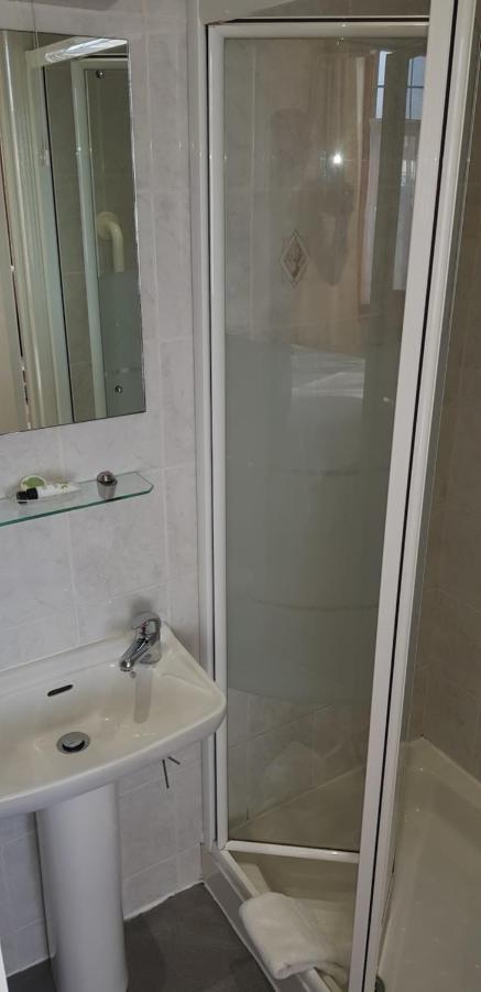 Milka's Hotell Oxford Exteriör bild