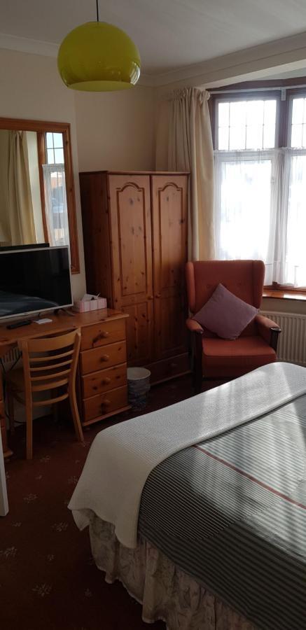 Milka's Hotell Oxford Exteriör bild